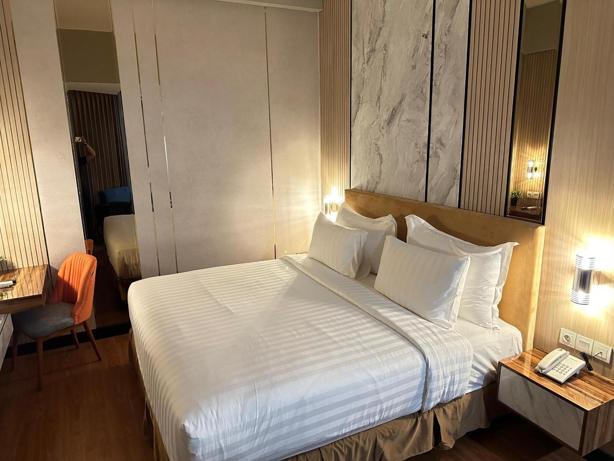 D'Primahotel Jemursari 수라바야 외부 사진